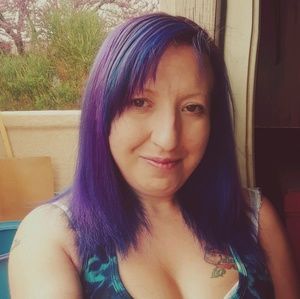 Meet your Posher, Kim